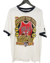 Load image into Gallery viewer, VINTAGE CHIAGO BULLS GREATEST TEAM EVER TEE - LARGE