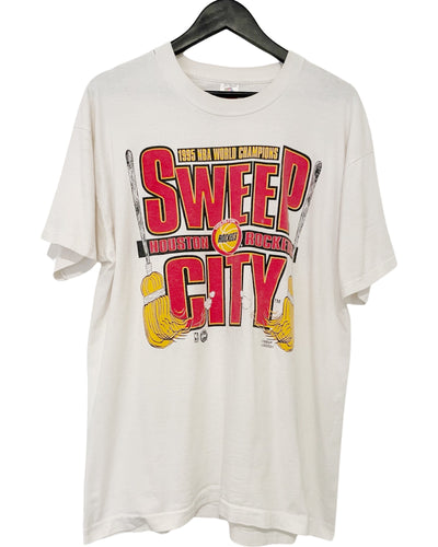 VINTAGE HOUSTON ROCKETS SWEEP CITY TEE - LARGE