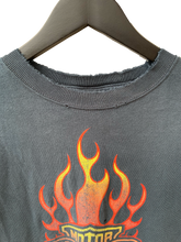 Load image into Gallery viewer, VINTAGE HARLEY DAVIDSON &#39;FLAMES&#39; LS TEE - MEDIUM