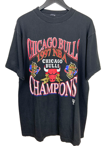 1997 CHICAGO BULLS CHAMPIONS TEE - LARGE