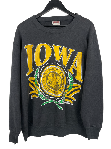 1990 UNIVERSITY OF IOWA NUTMEG MILLS JUMPER - LARGE