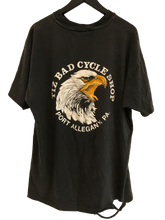 Load image into Gallery viewer, VINTAGE &#39;AMERICAN EAGLE&#39; SS TEE - XL