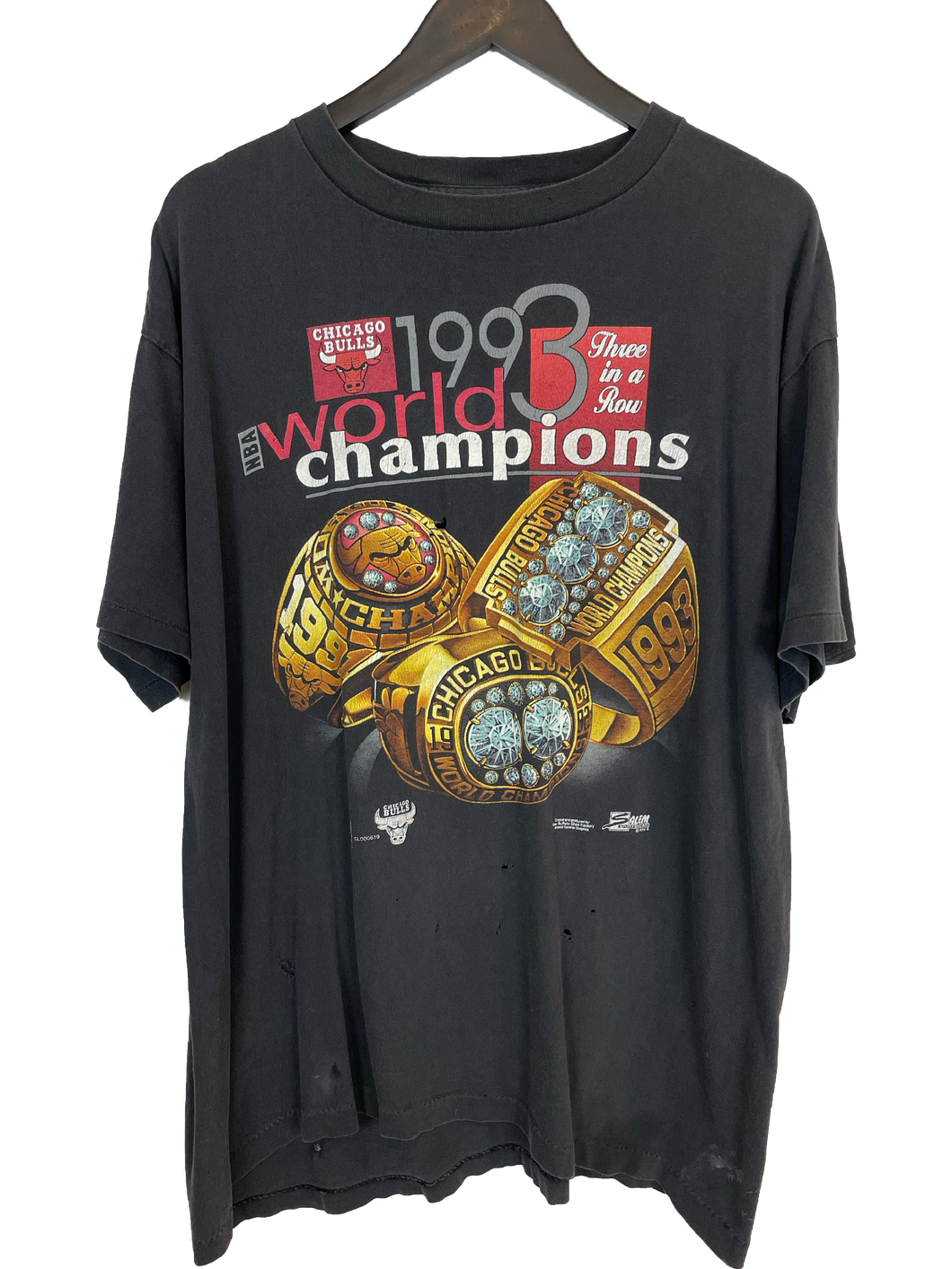 1993 BULLS 3 IN A ROW RINGS 'SS' TEE - XL