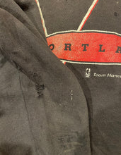Load image into Gallery viewer, VINTAGE PORTLAND TRAILBLAZERS JUMPER - LARGE