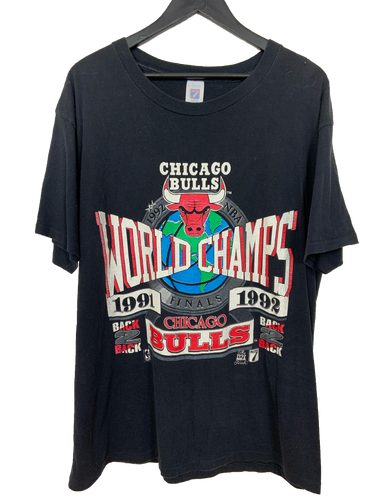 1992 CHICAGO BULLS WORLD CHAMPS 'SS' TEE - XL