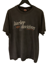 Load image into Gallery viewer, 1998 HARLEY DAVIDSON SPELLOUT TEE - MEDIUM