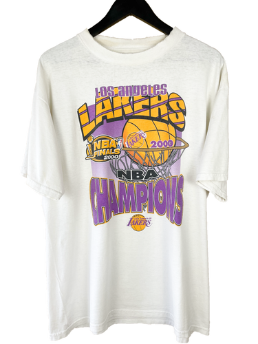 VINTAGE LAKERS NBA CHAMPIONS TEE - XL