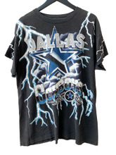 Load image into Gallery viewer, 1993 DALLAS COWBOYS &#39;LIGHTNING&#39; TEE - XL