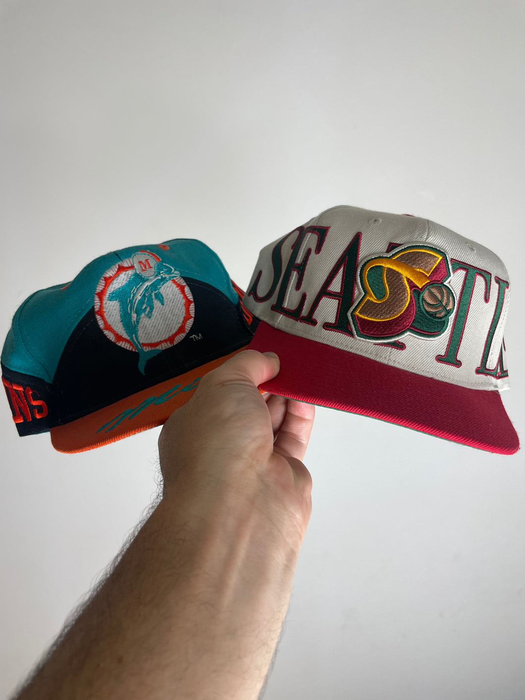 DOLPHINS/SEATTLE HATS