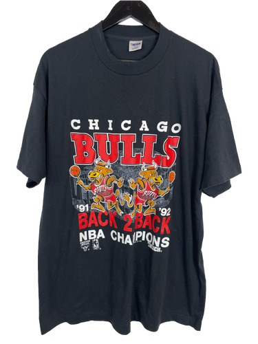 91/92 BULLS BACK 2 BACK ‘SS’ TEE - XL