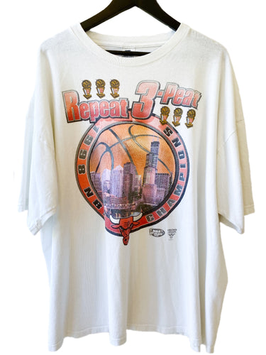 VINTAGE REPEAT THREE-PEAT BULLS TEE - XXL